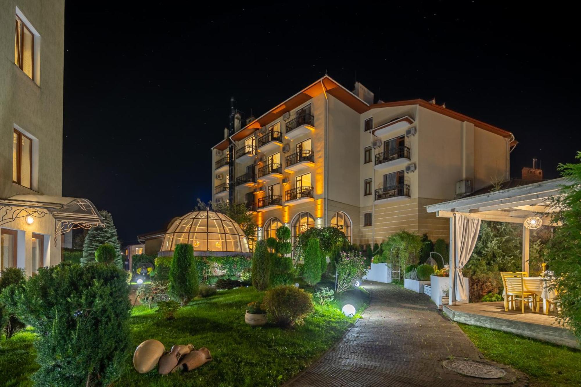 Hotel Tustan Skhidnytsia Exterior photo
