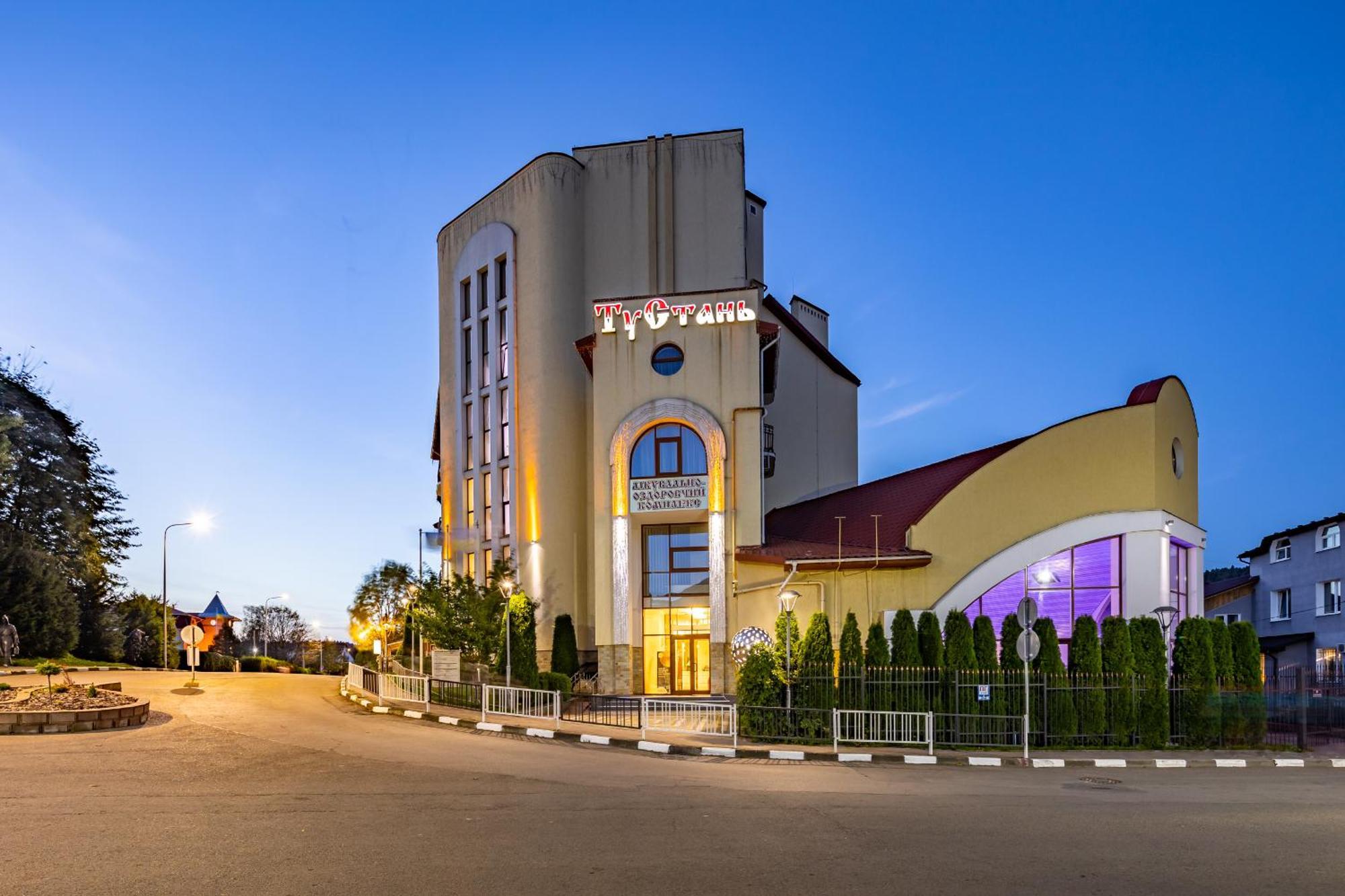 Hotel Tustan Skhidnytsia Exterior photo