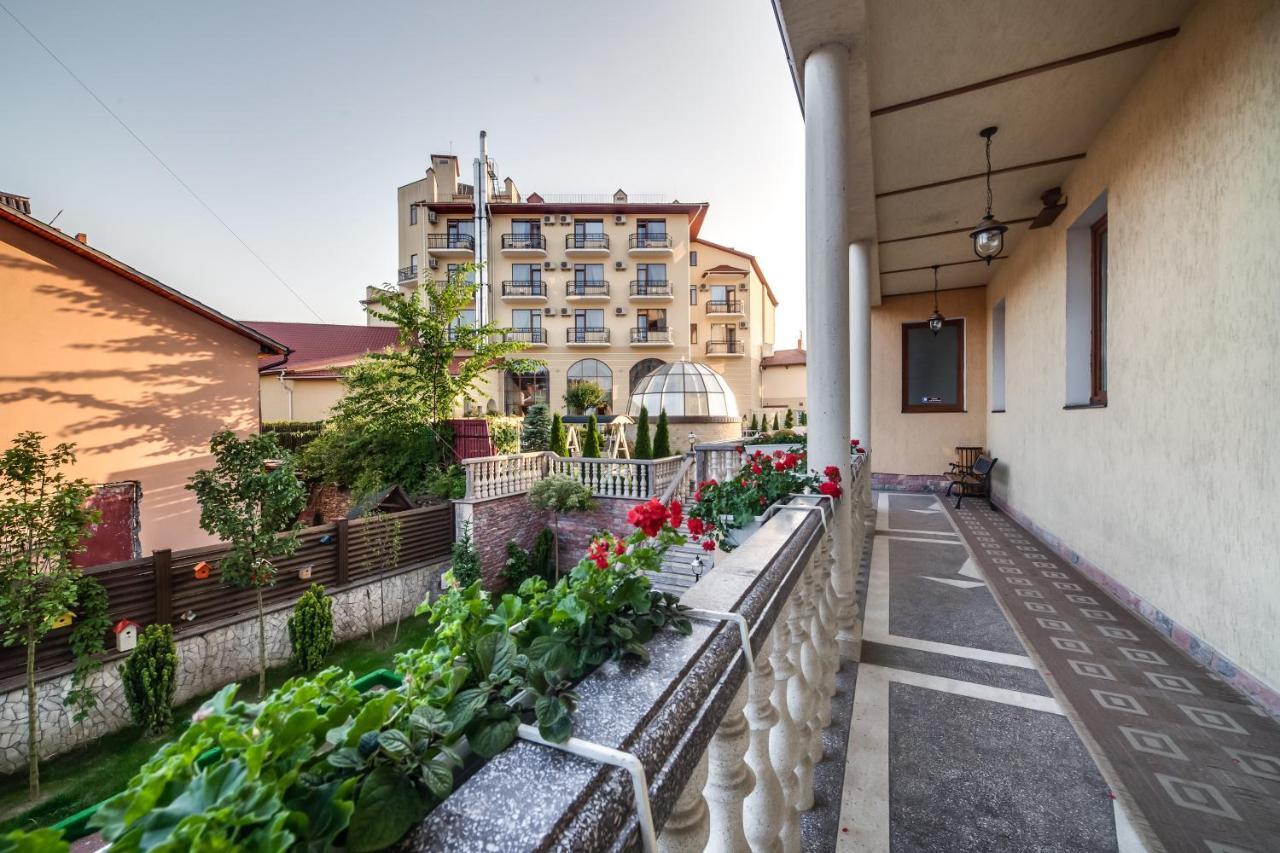 Hotel Tustan Skhidnytsia Exterior photo